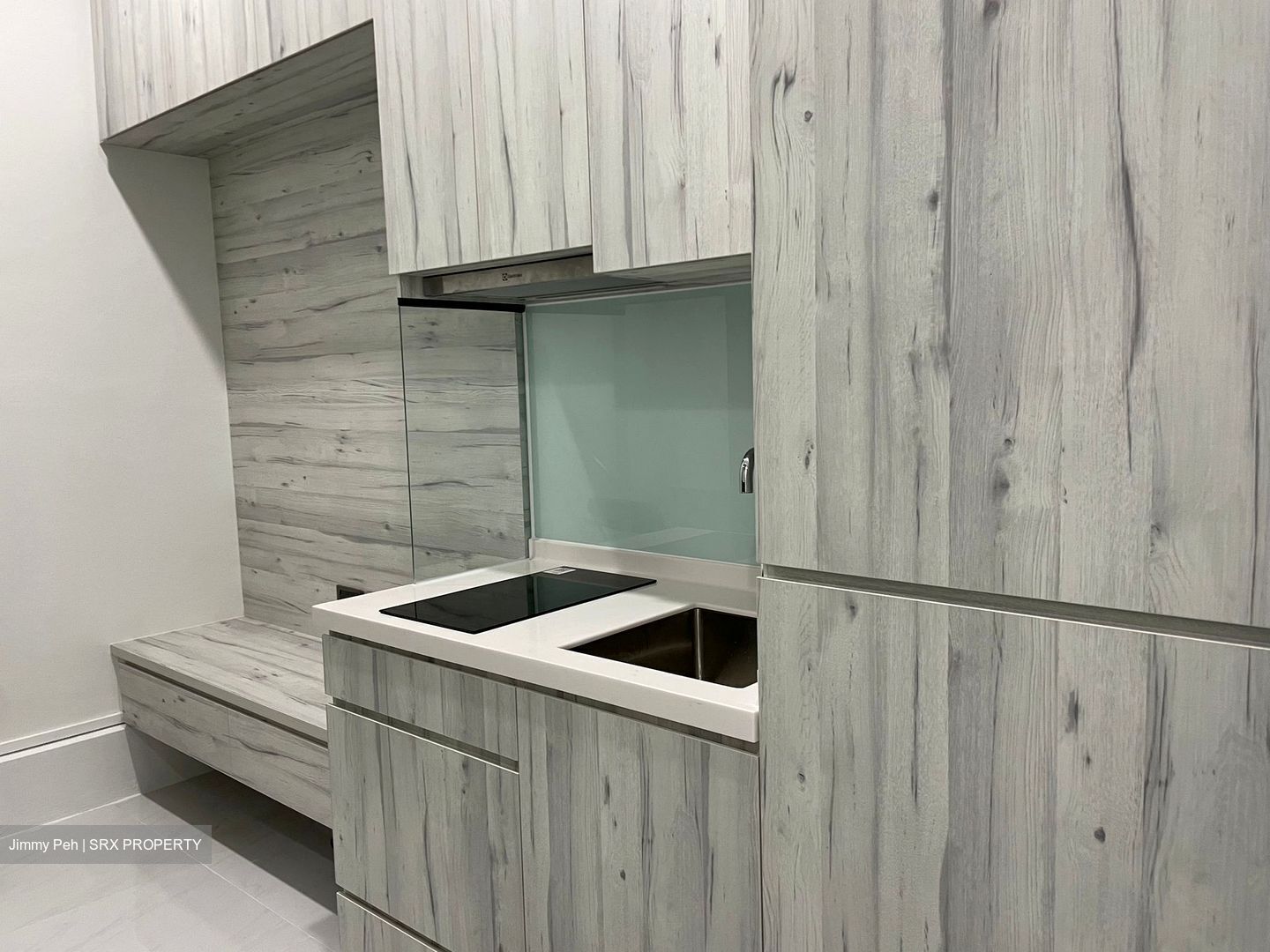 Park 1 Suites (D14), Apartment #446670091